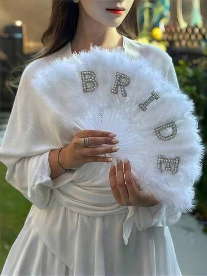 1 قطعة مروحة فاخرة للعروس، 3 أنماط مزينة بالخرز والألماس بعبارات "عروس" "ملكة العروس" "السيدة"، تحمل مراوح بلاستيكية بيضاء، مناسبة لحفلات الزفاف وحفلات العزوبية والشهر العسلي، كريمة للعروس