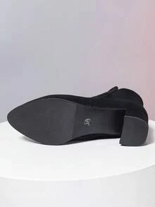 Damen Veloursleder Spitzschuh Plateau Knöchel Stiefel, modische einfarbige Reißverschluss Kleid Stiefel - Schwarz - Übersicht 6