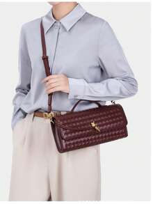 Túi đeo chéo đan chéo nhiều màu có khóa kéo, túi đeo vai, túi xách baguette, túi xách dạ hội, túi xách dự tiệc - Màu Đỏ Sâu - Xem 1