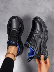 女士跑步鞋，软底，轻便，减震，皮革鞋面，回弹缓冲，适合日常训练，中老年妈妈鞋，透气，防滑，舒适的步行鞋，轻便，防滑登山鞋，性价比高，适合日常活动，轻便，合脚，易于清洁，经典设计 - 黑色 - 查看 2