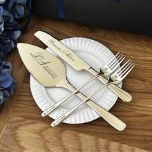 Personalized Wedding Cake Set, Custom-Carved Silver Pie And Pastry Cutting Tool Set, Anniversary And Housewarming Souvenir, Couple's Silver Fork And Knife Wedding Favors, Anniversary Gift, For Husband And Wife, Multifunctional, Highly Decorative, Reusable, Exquisite And Stylish, High Quality, Colorful, Modern And Fashionable, Customizable, Personalized, Unique, The Ideal Gift For Him, The Ideal Gift For Her, Boyfriend, Father, Girlfriend, Mother, Family, Friends, Tea Room, Home, Garden, Office, Anniversary, Valentine's Day, Mother's Day, Birthday, Father's Day, Graduation Ceremony, Wedding, Housewarming Celebration. - Nhiều màu - Xem 3