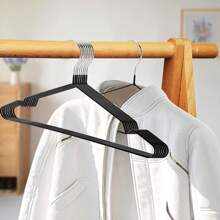 5/10 piezas Perchas antideslizantes de alta resistencia, perchas antideslizantes negras de alta resistencia, esenciales para el dormitorio, soluciones de almacenamiento, almacenamiento duradero y de alta calidad para el dormitorio y el armario - Colgado sin esfuerzo, diseño que ahorra espacio, opción perfecta para vivir