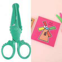 1 件剪刀、手工剪刀、学龄前剪纸训练、儿童塑料剪刀、可爱卡通动物造型剪刀（鳄鱼、海豚、鹦鹉）、塑料工艺 DIY 剪刀、儿童工艺剪刀、DIY 工具、节日/创意礼物、返校