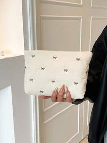 蝴蝶图案时尚多用途绗缝格子加厚化妆包、休闲手拿包、保暖羽绒小包、内衬包、洗漱包、铅笔盒旅行必备包，适合学校度假、假期返校用品、化妆包、女士旅行包 - 米色 - 查看 7