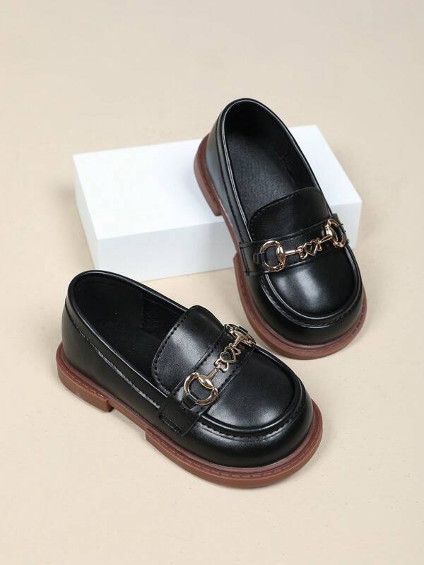 زوج من الأحذية الجلدية المسطحة الأنيقة والمريحة بطراز الأميرة للرضع والأطفال الصغار، مناسبة لجميع الفصول