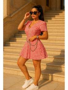 HOUNDSTOOTH CHAIN-BELT MINI DRESS - Pink - View 2