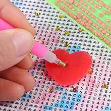 25 Pieces Heart-Shape 5D Diamond Painting Glue Clay Cross Stitch Embroidery Tool Point Drill Pen Sticking Art Drilling Mud Accessory  2.5X 2.5cm - 紅色 - 查看 5