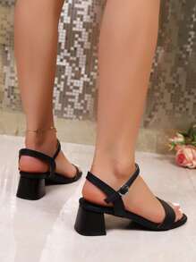 新款欧美风格经典扣粗跟圆头凉鞋，热销高跟女凉鞋，适合休闲和正式穿着，适合派对、婚礼、舞会 - 黑色 - 查看 5