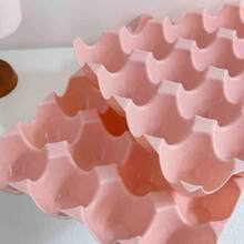 Conjunto de 2 piezas, 24  cuadrículas /pieza, caja de almacenamiento de huevos, recipiente de almacenamiento de huevos para refrigerador, caja de preservación de alimentos de cocina, soporte de huevos creativo,  soporte de huevos apilable transparente para almacenamiento y organización de cocina, material de contacto, seguro y fácil de limpiar , Navidad - Rosa - Ver 4