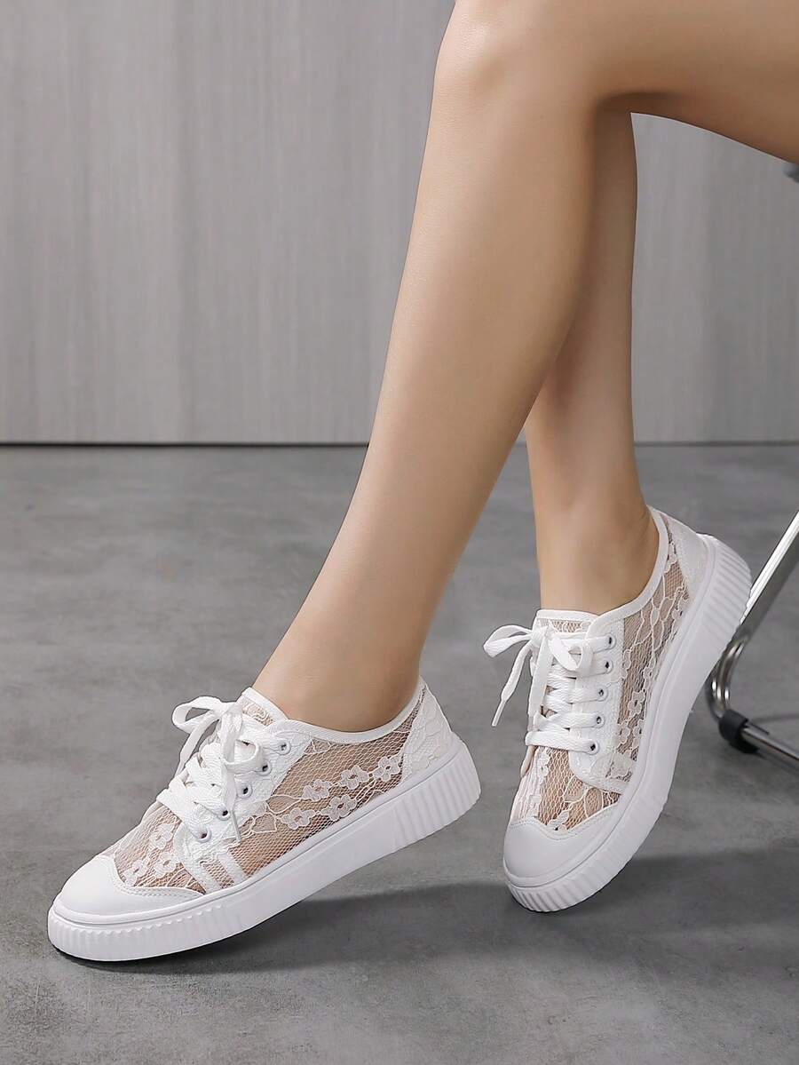 秋冬女士时尚休闲鞋，户外透气舒适防滑休闲运动鞋，滑板鞋 - 白色 - 查看 1