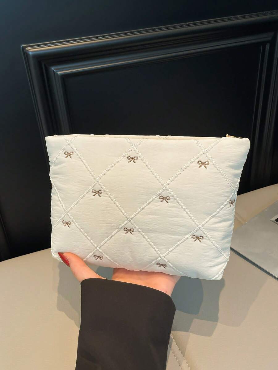 蝴蝶图案时尚多用途绗缝格子加厚化妆包、休闲手拿包、保暖羽绒小包、内衬包、洗漱包、铅笔盒旅行必备包，适合学校度假、假期返校用品、化妆包、女士旅行包