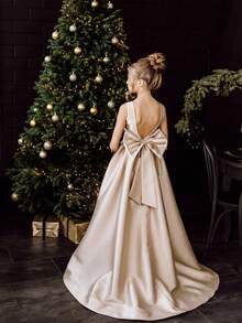少女蝴蝶结后背深 V 公主裙，女童圣诞派对礼服，适合生日、婚礼、舞会、派对和其他重要场合 - 香檳色 - 查看 2