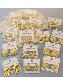 15款随机款式不锈钢金色花朵/蝴蝶结等几何耳钉，时尚百搭的耳环，适合节日和聚会时佩戴