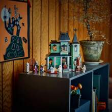 LEGO 31167 Creator 3 In 1 Haunted House