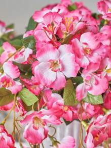 1 pieza/2 piezas Flores colgantes artificiales, plantas colgantes falsas, enredaderas de hibisco de seda falsa resistentes a los rayos UV, flores realistas para canastas, hogar, porche, exterior, jardín, patio