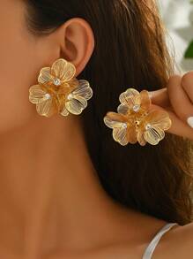 1 对时尚、优雅、创意、高端花卉环状耳环，适合女性日常佩戴