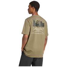 Adidas Maglietta A Maniche Corte Codes Photoreal per Uomo in colore Marron ✅ Consegna in 3-5 giorni