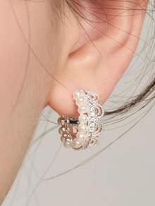 1 Đôi Bông Tai Ngọc Trai Thanh Lịch Ngọt Ngào Nhẹ Nhàng, Bông Tai Hình Tròn Hợp Thời Trang, Khuyên Tai Độc Đáo Với Cảm Giác Cao Cấp Và Khí Quyển, Thích Hợp Cho Các Bạn Gái Đeo Hàng Ngày - bông tai ngọc trai - Xem 14