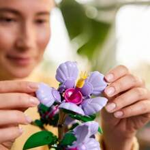 LEGO 10372 Botanicals Hibiscus Building Kit - 10372 - View 9