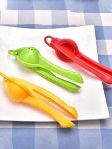 1 件便携式铝制多功能柑橘榨汁机 - 高效手动柠檬榨汁机，采用易挤压设计，防滑手柄，轻松榨汁，无需电力，节省厨房存储空间 - 新鲜果汁爱好者的必备厨房小工具 - 彩色 - 查看 9