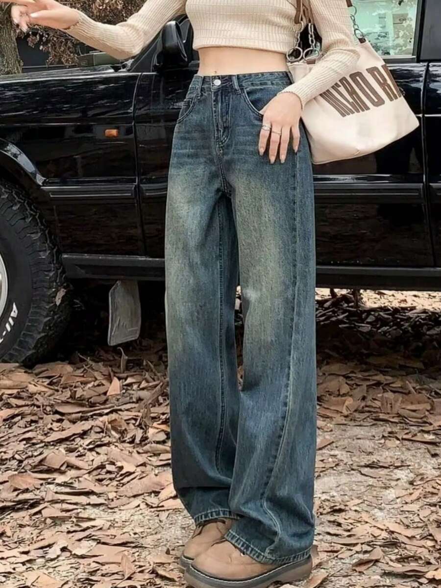 复古蓝色宽松高腰直筒牛仔裤，适合春秋季女士