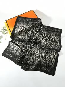 1 件女士轻质豹纹方形围巾，适合街头、海滩、度假、头带、围巾、头巾