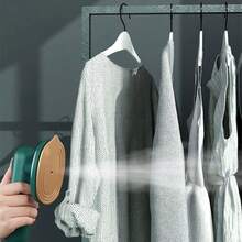 OBOVAY 1 Stück tragbares Handstreich-Bügeleisen - kompakt & tragbar, leistungsstarker Dampf, große Titanium-Bügelsohle, knitterfreies Bügeln, schnelles & gleichmäßiges Erhitzen, ideal für Zuhause, Reisen, Wäsche - EU-Stecker (220V/240V) - Keine Batterie erforderlich, stilvolles & robustes Design