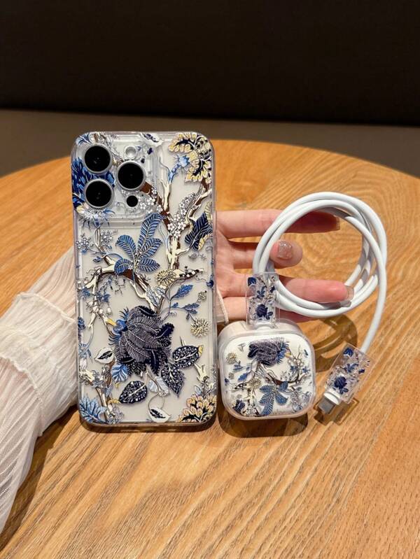 4-In-1 Set (1 Phone Case + 1 UK Plug Charger Protector + 2 Cable Protectors) With UV Printed Blue Floral Pattern, Compatible With IPhone 17/17 Pro/17 Pro Max, 16/16 Pro/16 Pro Max/16 Plus, 7/8/7+/8+, X/XS/XR/XS Max, 11/11 Pro/11 Pro Max, 12/12 Pro/12 Pro Max/12 Mini, 13/13 Pro/13 Pro Max, 14/14 Pro/14 Plus/14 Pro Max, 15/15 Pro/15 Plus/15 Pro Max