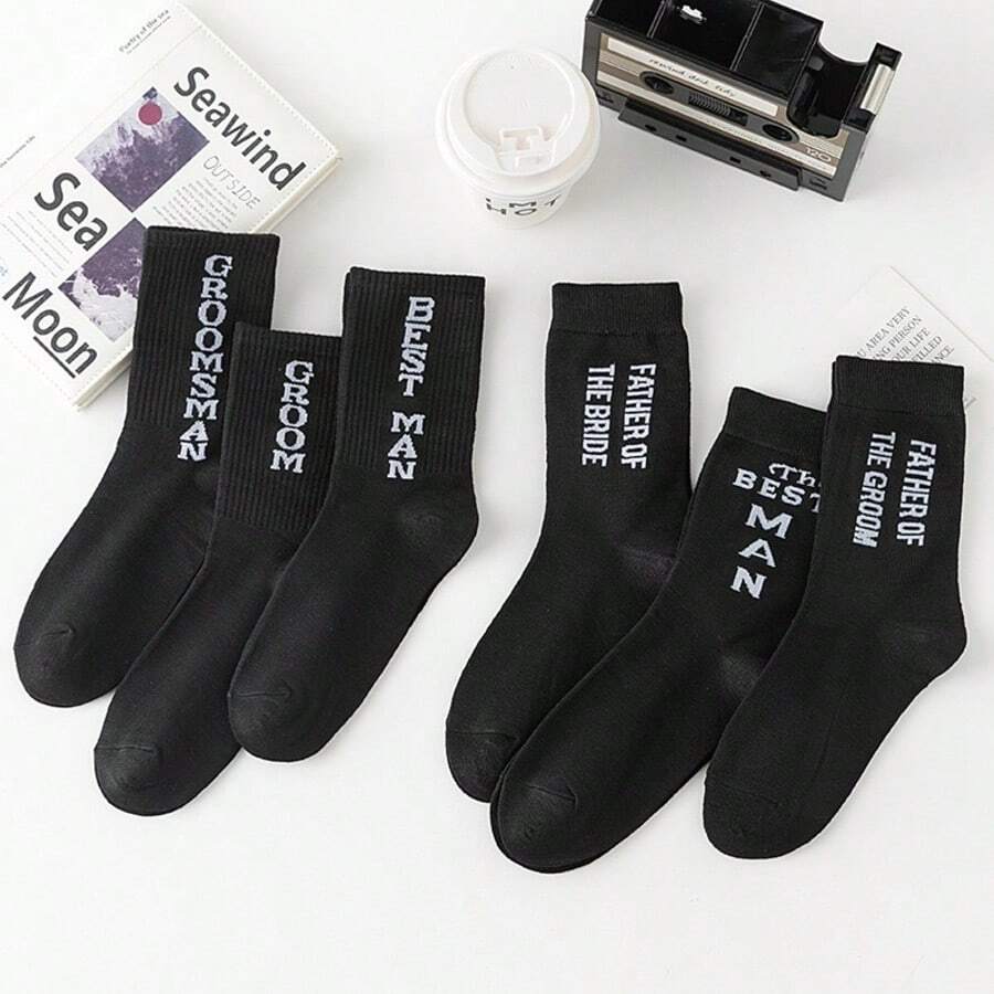 1 双男士时尚伴郎字母图案小腿袜，透气棉混纺舒适休闲男女通用袜子，适合男士户外穿着，四季皆宜。最佳伴郎婚礼袜 - 中筒长度，趣味求婚和订婚新奇袜子，适合伴郎和新郎，黑色带白色文字，涤纶针织面料，手洗或干洗，伴郎礼物 - 黑色 - 查看 1