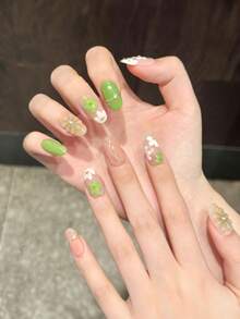 10 件短圆形/椭圆形手工按压指甲，淡粉色绿色 3D 浮雕花朵金箔线条，日式清新花园假指甲，带果冻胶和指甲锉，适合夏季、返校、节日派对和日常美甲用品 - 綠色 - 查看 3