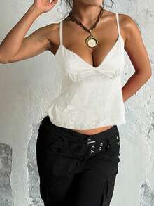 WOWDARK 女士夏季杏色吊带背心，时尚性感V领缎面提花休闲上衣，适合情人节、约会、旅行、度假、海滩等场合。 - 杏色 - 查看 3