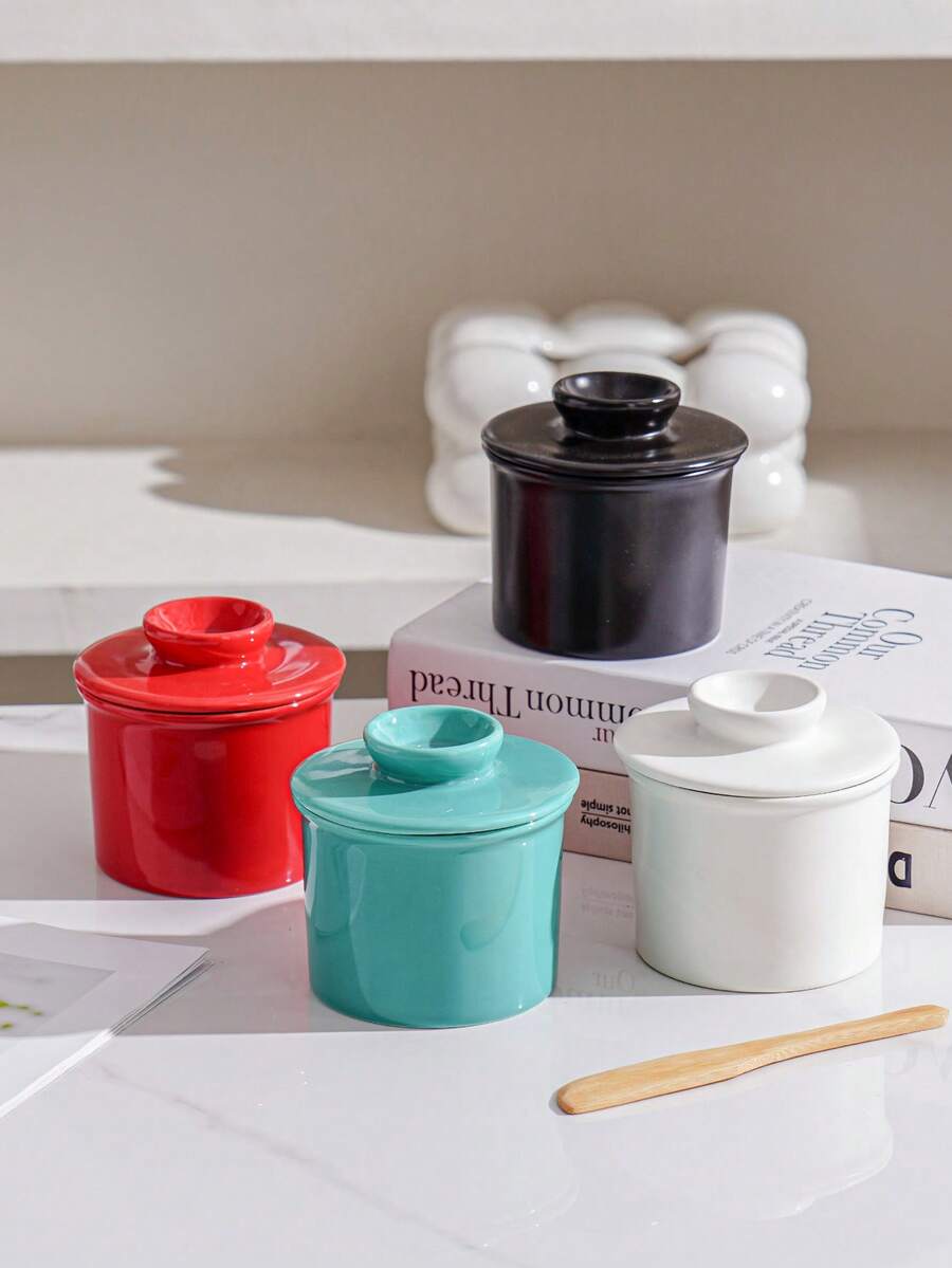 1 Set Ceramic Round Butter Dish With Lid & Wooden Spoon, Nordic Style Minimalist Solid Color Ceramic Butter Pot, Cheese Storage Container, Kitchen & Dining Ceramic Butter Dish With Lid & Wooden Butter Knife