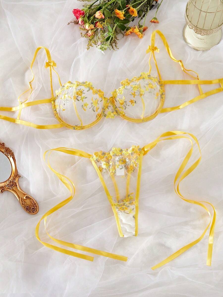 Floral Embroidered Lingerie Set For Women, Rave - Yellow - View 1