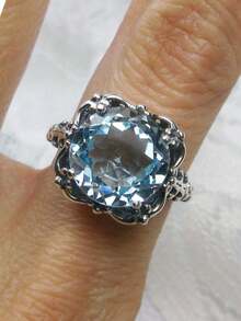 1pc Fashionable New Blue Zirconia Inlaid Ring, Suitable For Engagement Or As A Gift For Family/Friends/Lover, The Perfect Gift For Christmas And Anniversary