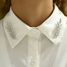 1 Pair Elegant Metal Wheat Ear Brooch, Suit Lapel Pin, Shirt Collar Decor, Groomsmen Accessory - Silver - View 1