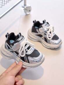 1 Paio di Scarpe Sportive Casual per Bambini Piccoli/Bambini, con Suola Morbida Antiscivolo e Traspirante, Sneaker da Trekking Leggere, Adatte per Tutte le Stagioni