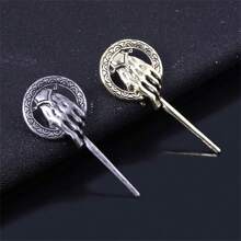 1pc Vintage Hand Of The King Metal Brooch Pin Badge Retro Punk Style Movie And Clothing Accessories