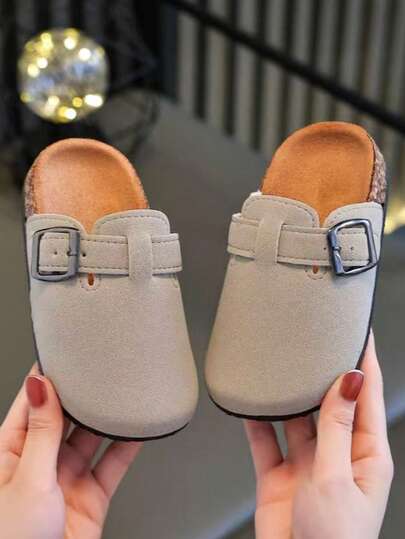 HAHABOBO Solid Color Children's Slippers, Suitable For Boys And Girls, Lightweight And Multi-Functional, Indoor, Outdoor And Beach Use, Suitable For All Seasons Including Summer And Autumn