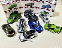 Bburago 911 GT2 RS 1:64 比例合金模型车 - 荧光绿赛车模型收藏套装，适合作为桌面摆件或男士礼物 - 911 GT2 RS - Green - 查看 7