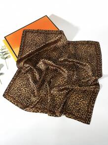1 件女士轻质豹纹方形围巾，适合街头、海滩、度假、头带、围巾、头巾