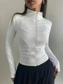 Women's Fitness Tracksuit, Women's Sports Jacket, Women's Zipper Top, Fitted Tracksuit, Workout Wear, Turtleneck Tracksuit, Zipper Sports Coat, Long Sleeve Workout Top, Body-Hugging Tracksuit, Modern Design Tracksuit, Women's White Tracksuit, Gym Coat, Women's Sports Tracksuit, Fitness Tracksuit, Women's Performance Wear, Women's Functional Tracksuit, Women's Lightweight Sports Jacket, Hiking Coat, Stylish Fitness Top, Women's Practical Tracksuit, Comfortable Workout Wear, Women's Running Coat, Women's Casual Sports Tracksuit - 白色 - 查看 1