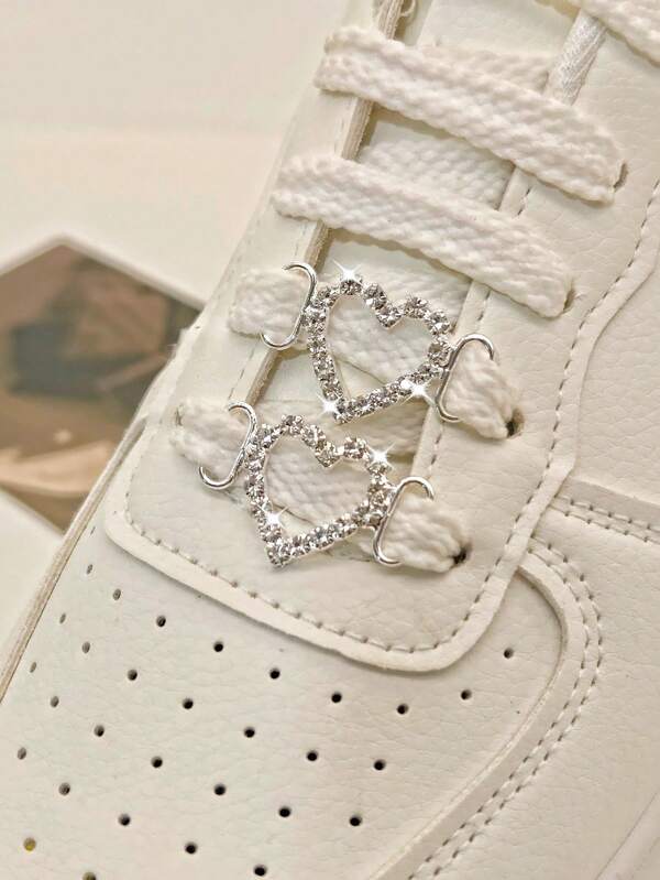 2pcs Elegant Alloy Hollow Shoe Decor, Shiny Rhinestone & Faux Pearl Embellishment, Suitable For Boots And Sneakers, Casual Shoes,White Shoes