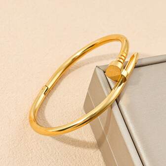 1pc Modern Edgy 18K Gold-Plated Stainless Steel Nail-Inspired Cuff Bracelet Featuring Polished Screw-Head Detail, Dainty Heart-Shaped Accent & Unique Curved Rod Design, Hypoallergenic, Waterproof Women's Jewelry Accessory For Everyday Styling, Office Chic, Evening Events & Gifts
