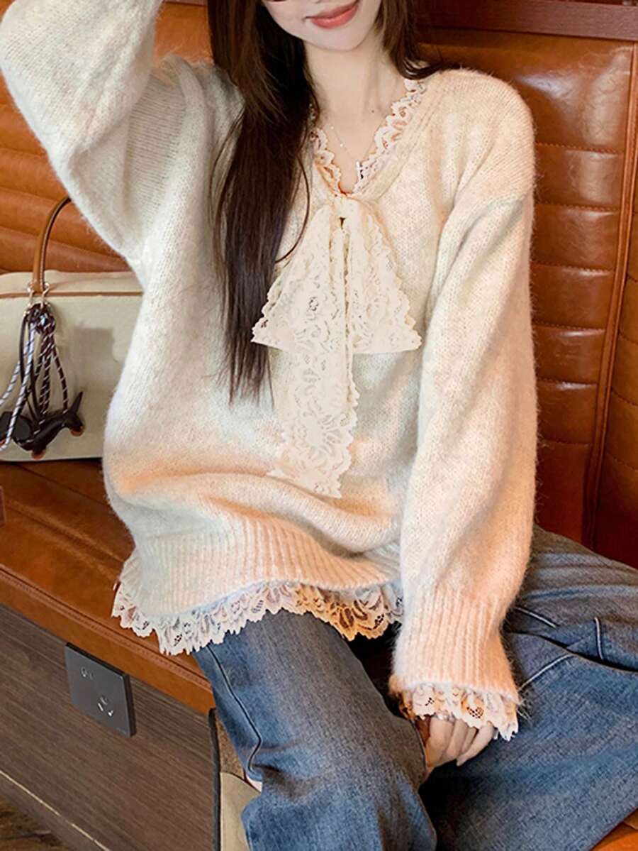 女士韩版蕾丝拼布设计中长款套头衫，秋冬 - 杏色 - 查看 1