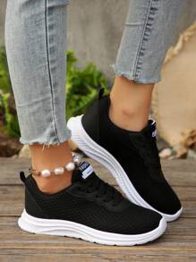 舒适时尚的青少年编织透气运动鞋 - 柔软、防滑、轻便、灵活的鞋子，适合户外活动、玩耍、上学和休闲穿着 - 非常适合成长中的双脚 - 黑色 - 查看 3