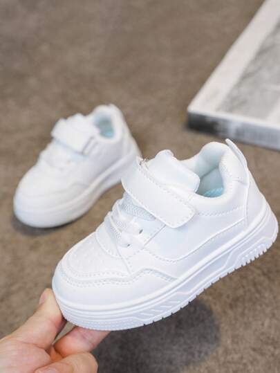 Zapatos blancos para niños para primavera y otoño: zapatos deportivos ligeros para niños, zapatos de tablero casuales para niñas, zapatos de suela blanda.