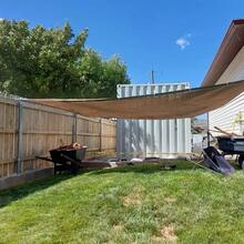 Suave y Plegable 90% Tela de Sombra Negra, 4 X 8m / 13.1 X 26.2ft Lona de Malla Duradera con Ojales, Tela de Sombra Protectora del Sol de Jardín Anticongelante para Cubrir Plantas, Invernadero, Graneros Perrera, Patio, Tomates - Fácil Instalación - Marrón - Ver 4