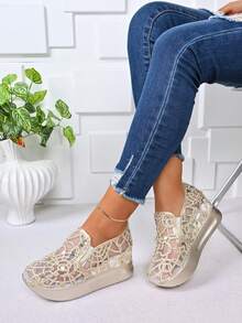 Slimming Lace Mesh Breathable Lightweight Sneakers With Glitter Wedge Heel, For Spring/Summer - Gold - View 3