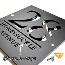 个性化亚克力门牌号 - 3D 镂空黑金定制地址牌，适用于住宅、公寓、商店 | 现代字体，防风雨，双面胶带易于安装 | 提升外观吸引力 - 黑與白 - 查看 2