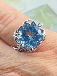 1pc Fashionable New Blue Zirconia Inlaid Ring, Suitable For Engagement Or As A Gift For Family/Friends/Lover, The Perfect Gift For Christmas And Anniversary